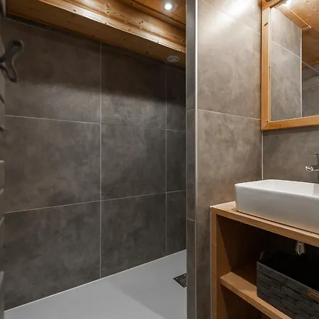 - Cosy Duplex Pied Des Pistes Silveralp 569 Val Thorens